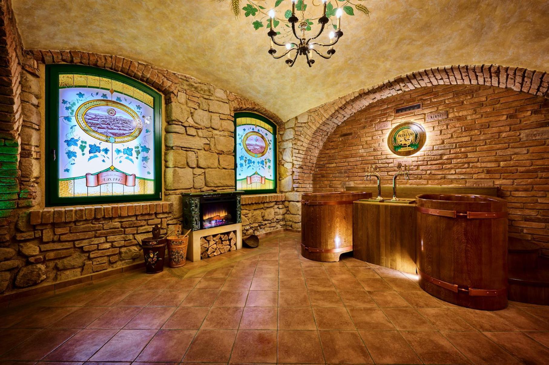 Spa Beerland - At The Golden Lamb Plzen Bagian luar foto